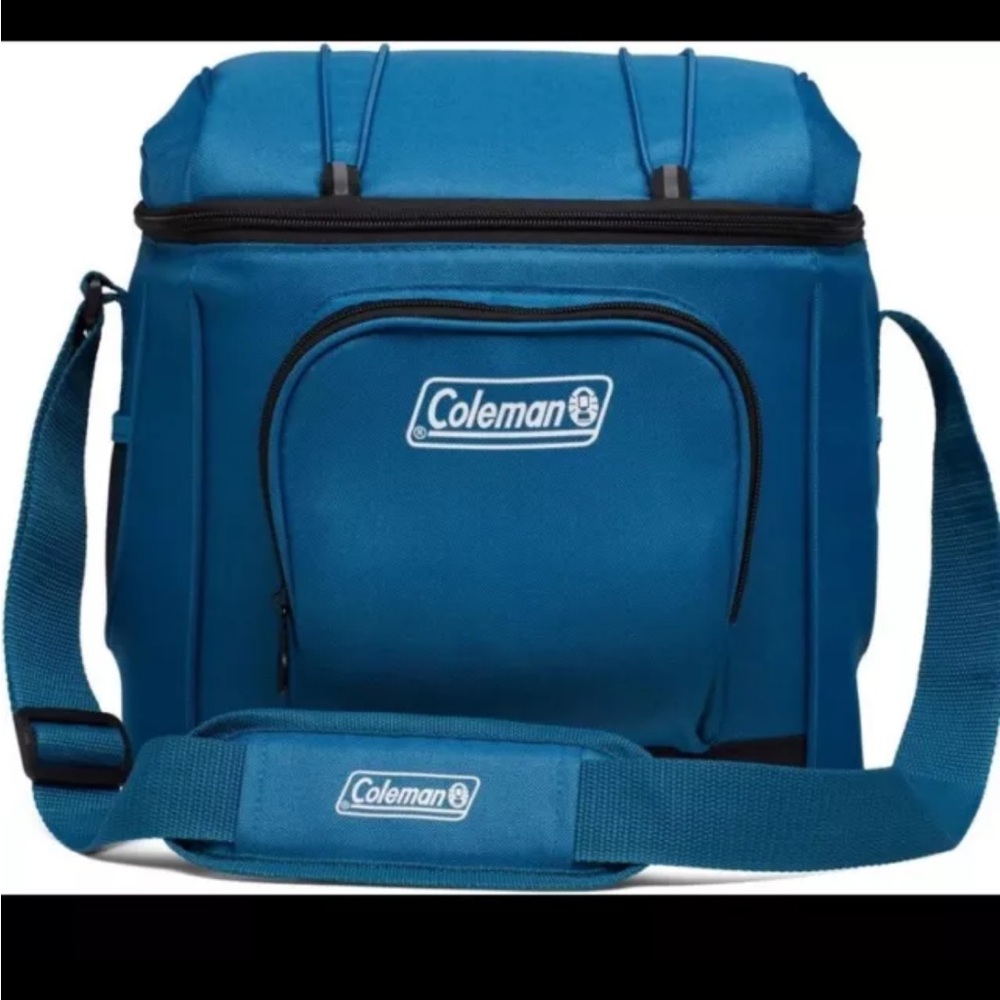 Coleman Chiller Soft Coolers, Leak-Proof 9/16/30 Can Coolers 16-Can, Blue